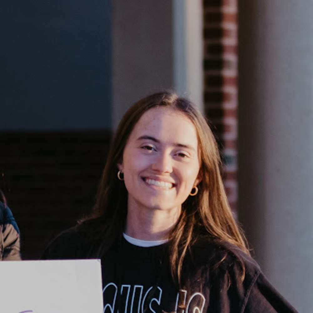 Meet your Posher, Adeline